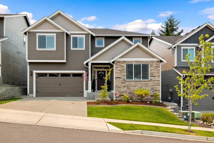 Why Do Olympia, WA Agents Hire a Real Estate Photographer?